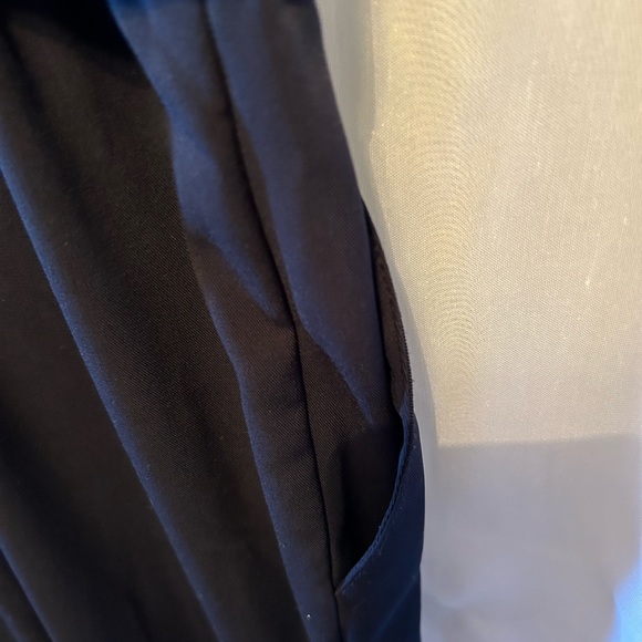 NY&Co Navy Zip Jumpsuit with Tapered Leg, Tie Sash and Pockets - Picture 3 of 4